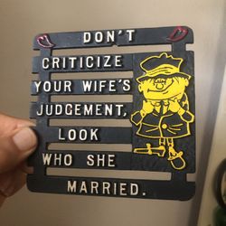 Vintage Kitchen Hot Plate Trivet Wall Plaque 