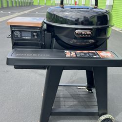 Parrilla Pit Boss PHOENIX Completamente Nuevo Para Usar 