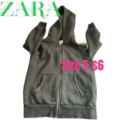 ZARA KIDS SWEATER GREAT CONDITION BOYS SIZE 5 ❤️❤️M18 042426