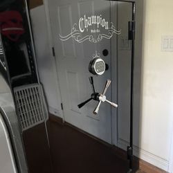 Champion safe