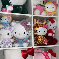 Hello Kitty, Plushy’s Let Me Know Which One You Like