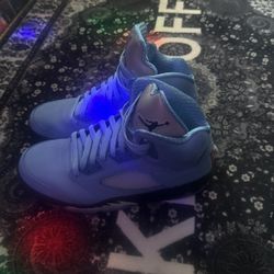 Jordan 5 unc 