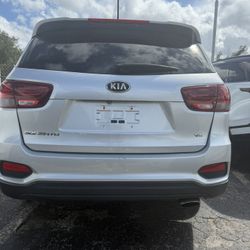 Kia Sorento V6 