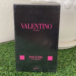 Valentino born in Roma 3.4 fl oz