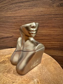 Billie Eillish Perfume