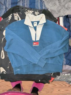 Nike sweat shirt
