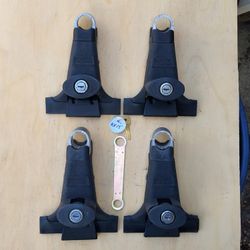 Yakima 1A Gutter Mount Towers + Locks & Key