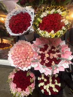 Flowers bouquets