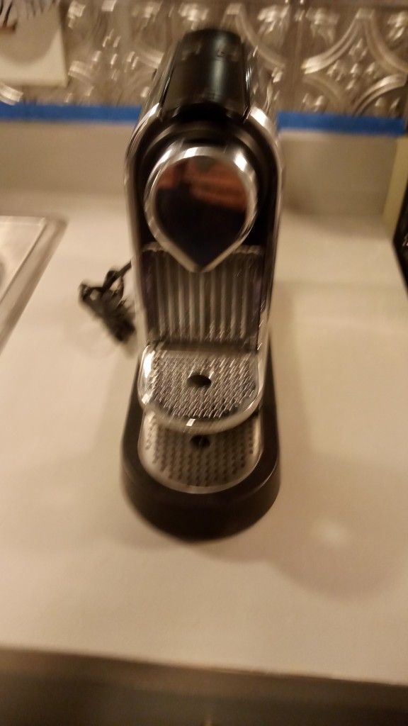 Nespresso Citiz C111 Espresso Maker Chrome