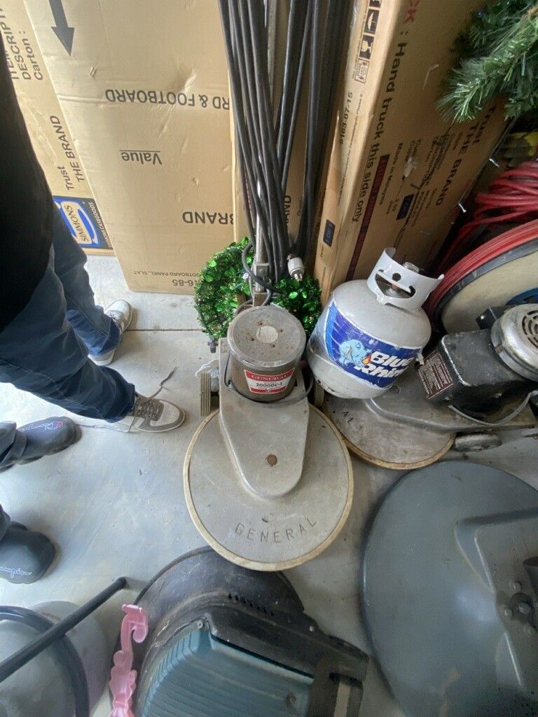 General 2000dc1 - Electric Buffer