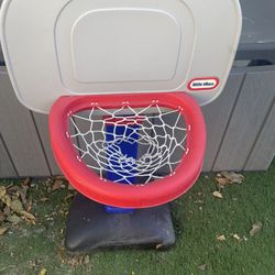 Toddler’s Basketball Hoop