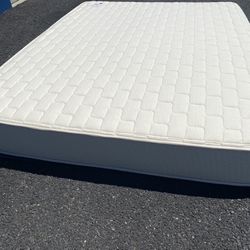 Brand New Queen Size Mattress ! Queen Mattress ! Latex Mattress ! Double Sided Mattress ! Free Delivery