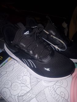 Reebok size 7