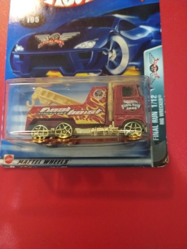 Hot Wheels Final Run 1/12 Rig Wrecker