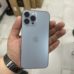 iPhone 13 Pro Max Unlocked 128GB! Finance For $50 Down Payment!!