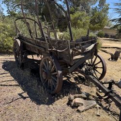 1800’s Collectible Wagon 