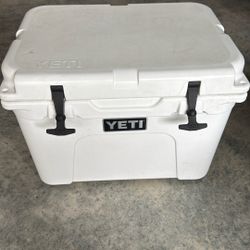 Yeti 35 Cooler 