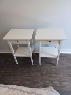 Nightstands pair