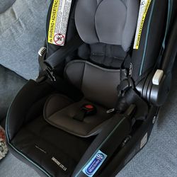 Graco SnugRide 35 Lite LX Infant Car Seat
