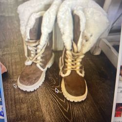 Winter Boots Size 8