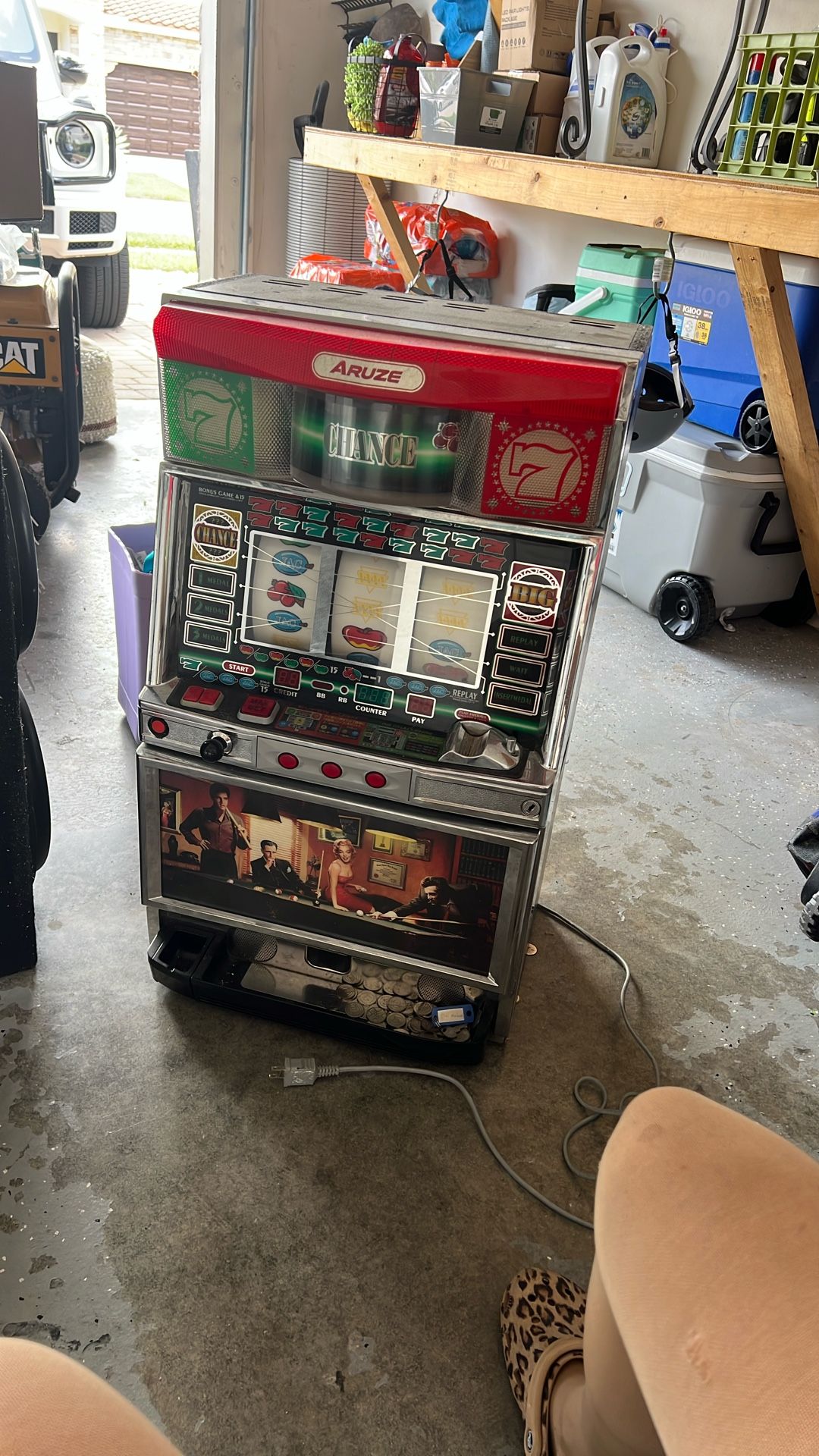 Play Slot Machine