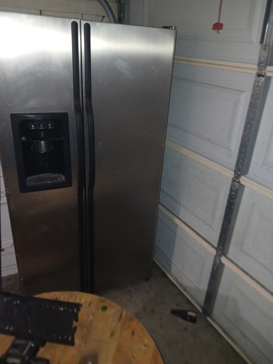 Whirlpool Fridge