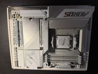 GIGABYTE X870E AORUS PRO ICE AM5 Motherboard