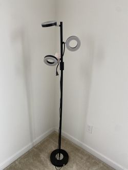LED floor lamp