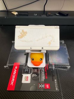 New Nintendo 3DS/128GB/4000+Games