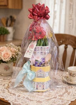 Lenox Spice Village 14oz Porcelain Mug Gift Set with Mother of Pearl Spoon – Mother’s Day Tea Gift