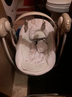 Baby swing