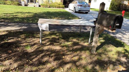Free table