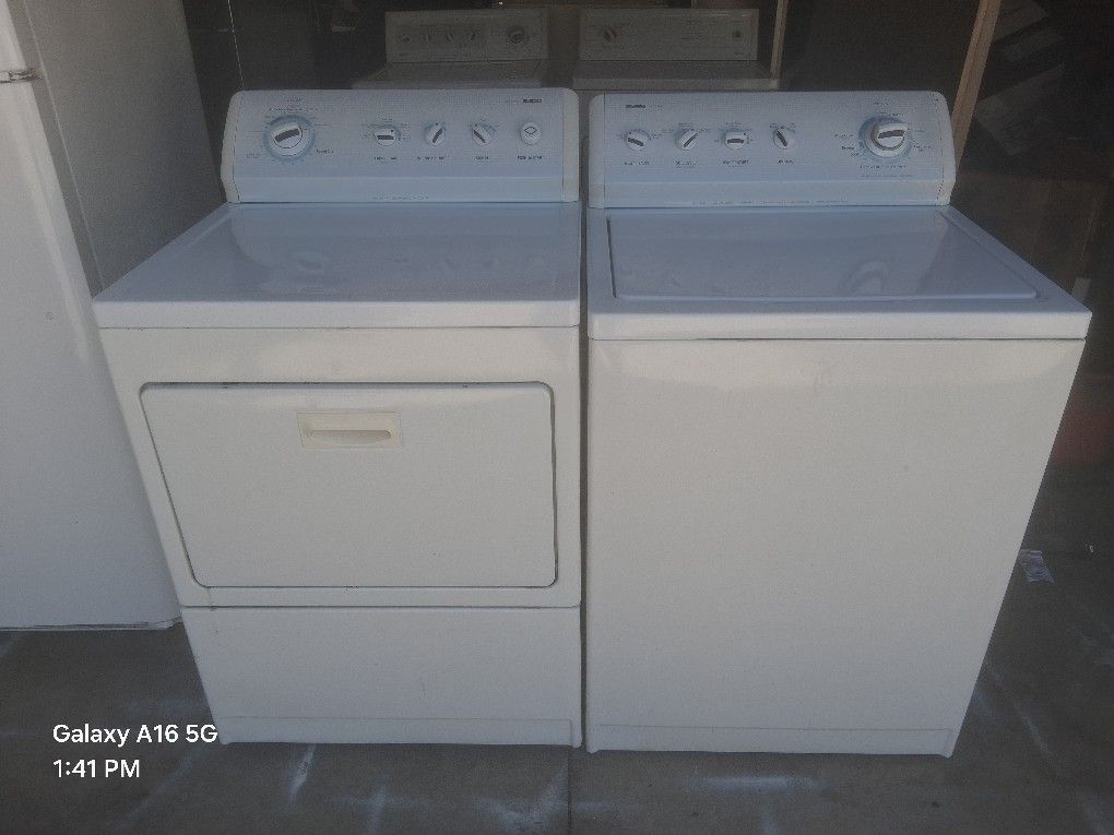 Kenmore Set Washer And Electric Dryer