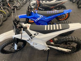 Throne Shadow Strike 5000W/60V Electric  Dirt Bike