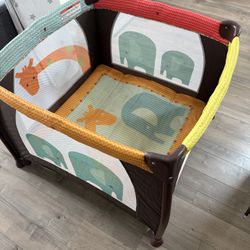 Portable Crib/ Playpen