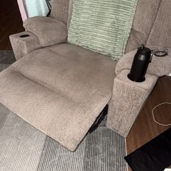 Recliner Chair