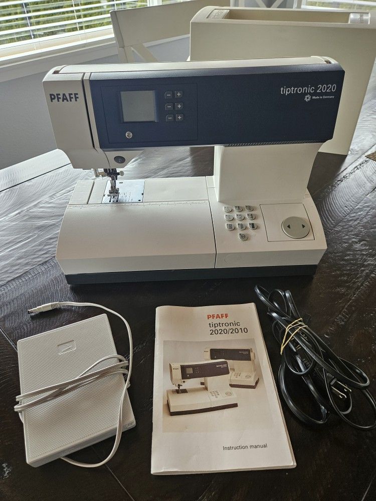 Pfaff Sewing Machine 2020/2010