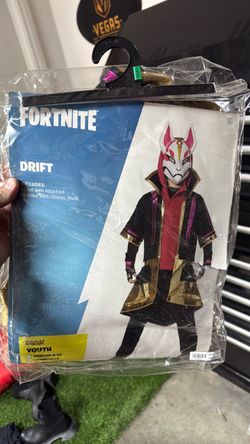 Kids Fortnite costumes