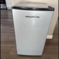 Small Fridge 