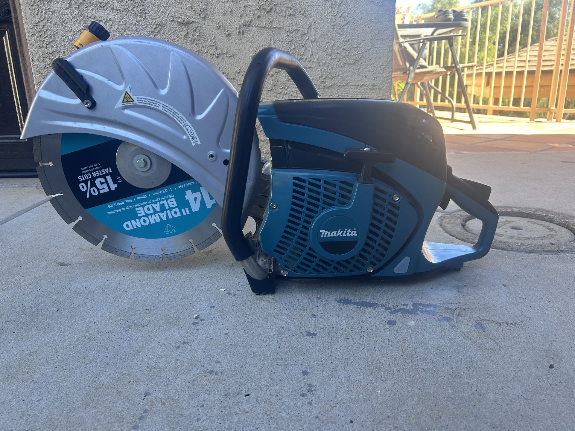 Makita EK6101 Concrete Saw