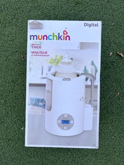 Munchkin Unisex Digital Bottle Warmer, White - Baby