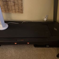 Nordic track Treadmill 