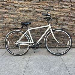 Electra “ Loft “ 7 Speed City Bike w/ Rear Rack