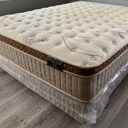 Queen Organic Cloud Edition Europillow Top 12inch Mattress And Boxspring!!