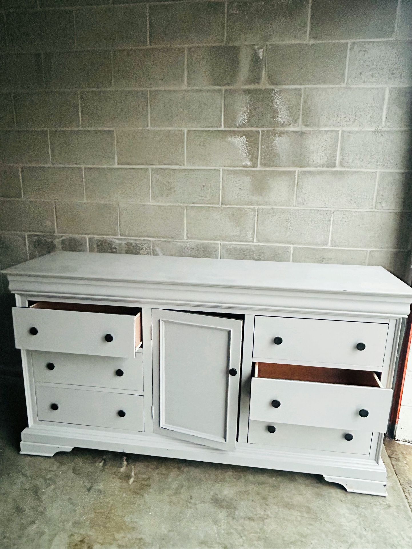 Perfect dressing table