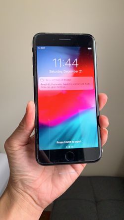 Brand new iPhone 8 Plus Unlocked 100% feedbacks 5 stars