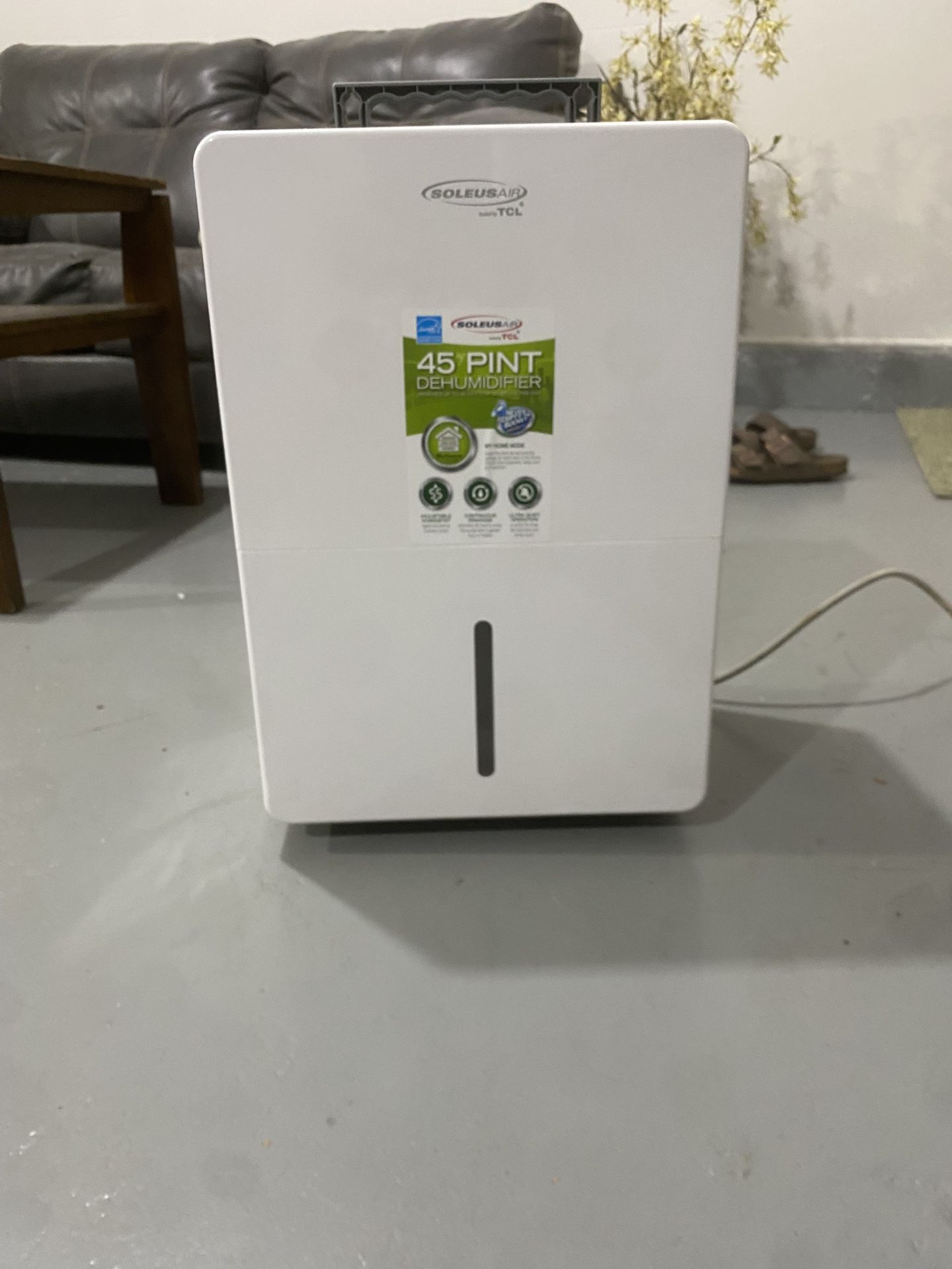 Dehumidifier 