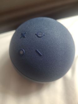 Like new echo dot (alexa)