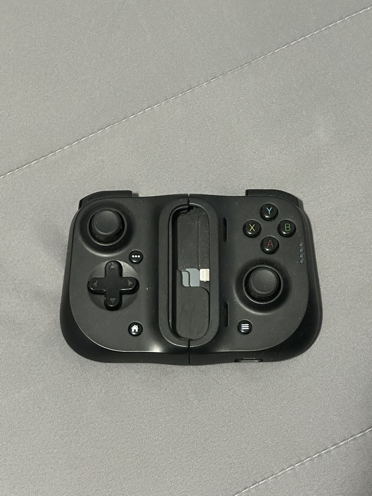 Razer Kishi- iPhone Controller