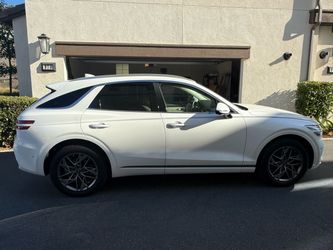 2022 Genesis Gv70